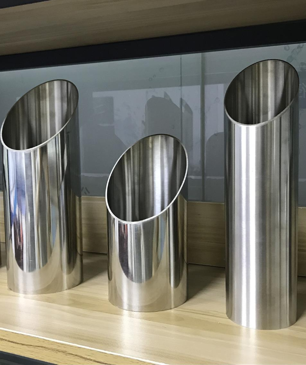 佛山不銹鋼管廠(chǎng)家的不銹鋼立柱如何分類(lèi)？